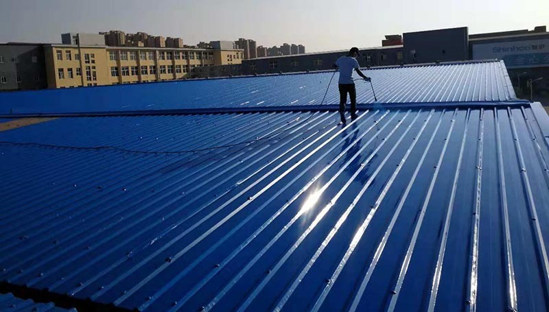 無錫宏瑞機器制造廠房彩鋼瓦翻新案例 無錫宏瑞機器制造廠房彩鋼瓦翻新案例